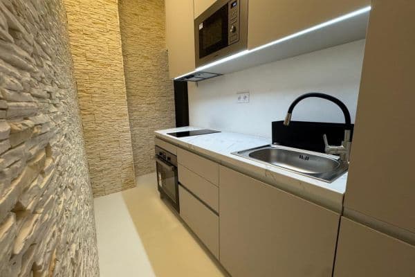 2 bedroom flat to rent, 65 m², Na Jarově, Hlavní město Praha 2 bedroom flat to rent, 65 m², Na Jarově, Hlavní město Praha