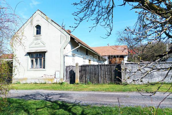 house for sale, 251 m², Hradčany