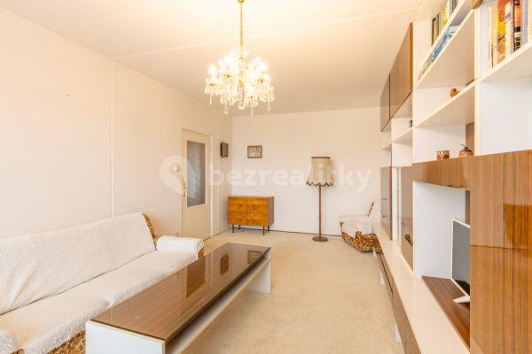 4 bedroom flat for sale, 87 m², Družstevní, 