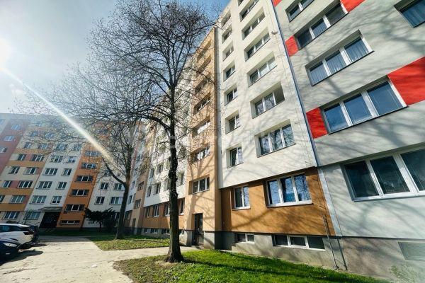 3 bedroom flat to rent, 74 m², Mitušova, 