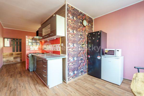 2 bedroom flat for sale, 60 m², Borová, 