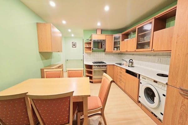 2 bedroom flat for sale, 56 m², Dvouletky, Praha 2 bedroom flat for sale, 56 m², Dvouletky, Praha