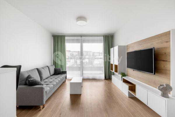 Studio flat to rent, 34 m², Kurta Konráda, Praha
