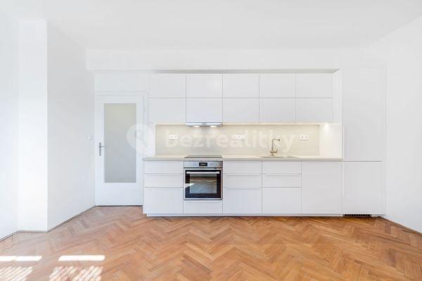2 bedroom with open-plan kitchen flat for sale, 63 m², Puškinova, Brno