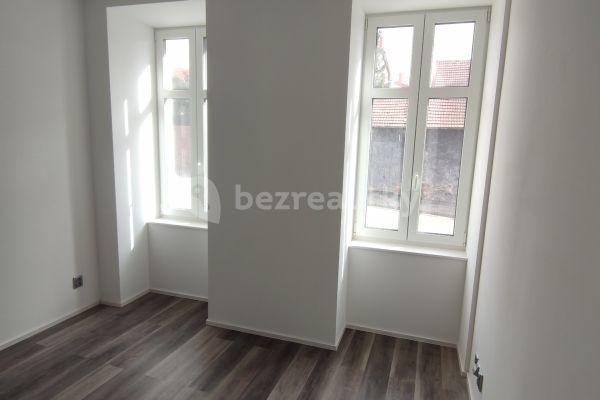 1 bedroom with open-plan kitchen flat to rent, 35 m², Lochovice