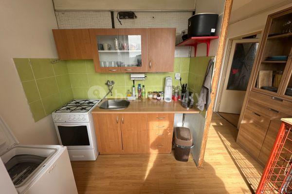 1 bedroom flat to rent, 33 m², U Velké ceny, Brno