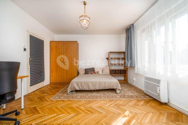 2 bedroom flat to rent, 130 m², Jiřinková, Praha
