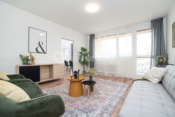 4 bedroom flat for sale, 80 m², Obchodní, Štětí
