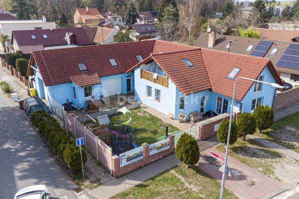 house for sale, 247 m², Hlavní, 
