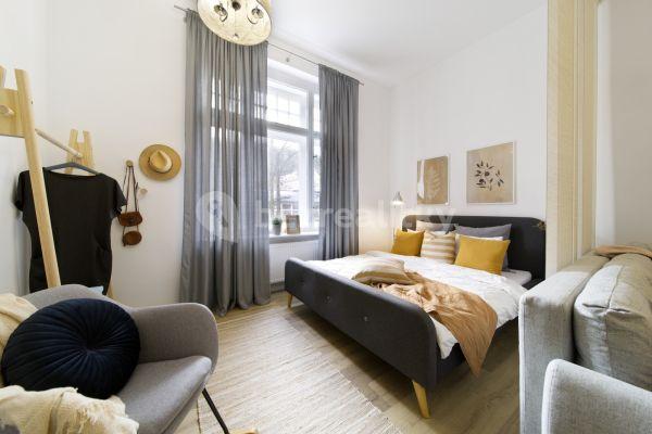 1 bedroom flat for sale, 47 m², náměstí Dr. M. Horákové, Karlovy Vary