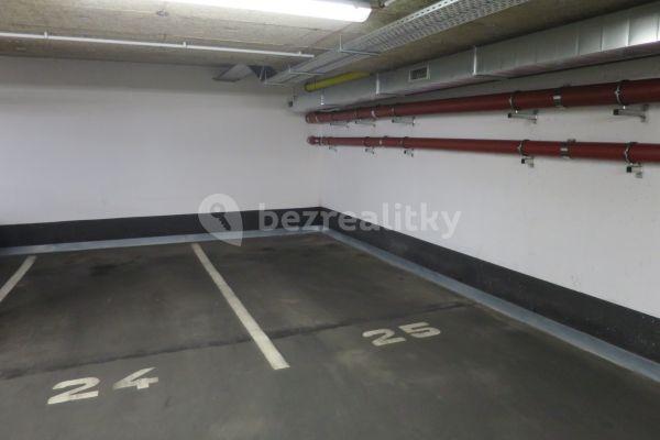 garage to rent, 12 m², Klicperova, Hlavní město Praha