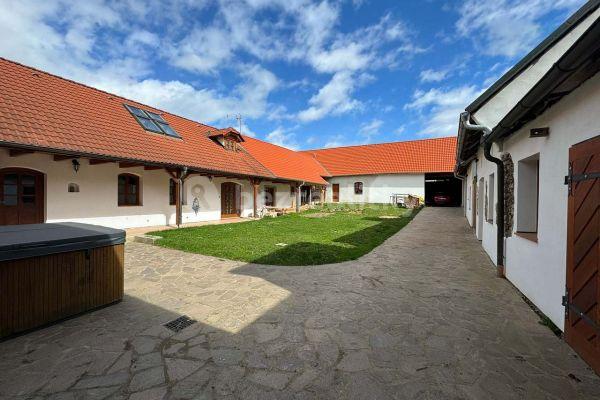 recreational property to rent, 0 m², Borovany - Radostice