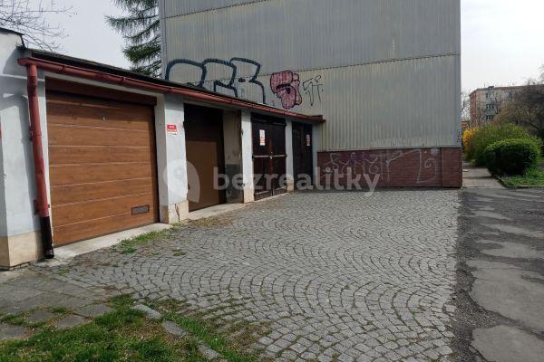 garage to rent, 19 m², Praha