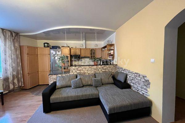 4 bedroom with open-plan kitchen flat to rent, 95 m², Dr. A. Hejny, Úpice
