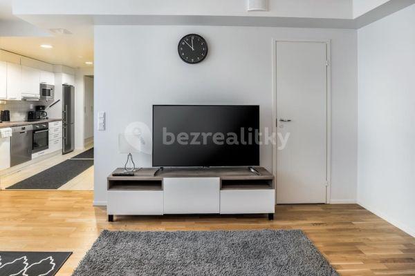 2 bedroom with open-plan kitchen flat to rent, 74 m², Kladenská, Liberec, Liberecký Region