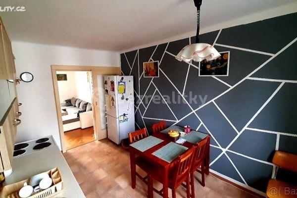 2 bedroom flat for sale, 57 m², V Brance, Humpolec, Vysočina Region