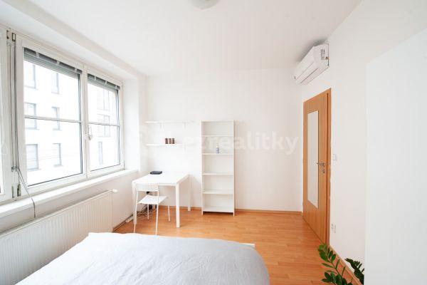 3 bedroom flat to rent, 95 m², Mickiewiczova, Bratislava - mestská časť Staré Mesto