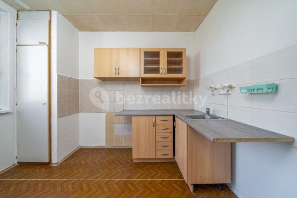 2 bedroom flat for sale, 46 m², Na Letné, 