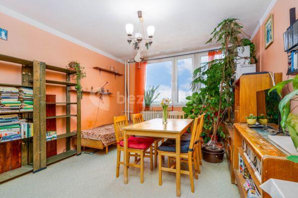 2 bedroom with open-plan kitchen flat for sale, 59 m², Plickova, Prague, Prague