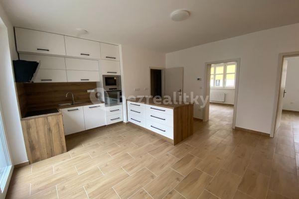 2 bedroom with open-plan kitchen flat to rent, 75 m², Krameriova, Klatovy