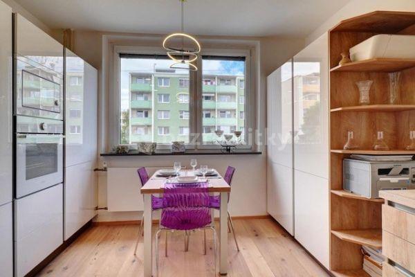 2 bedroom flat for sale, 56 m², Dědická, Brno