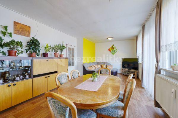 5 bedroom flat for sale, 105 m², Kryrská, 