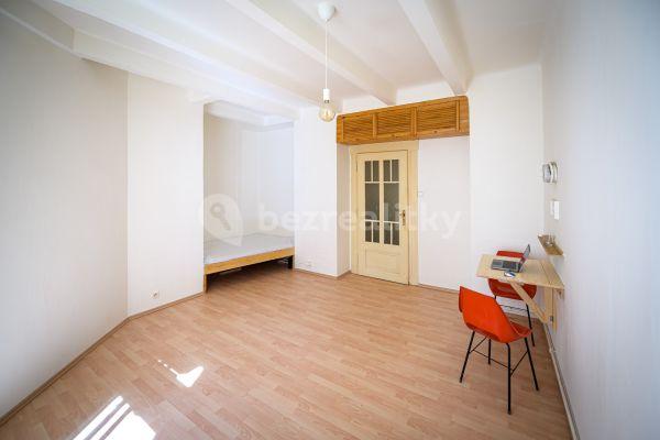 1 bedroom flat to rent, 35 m², Podskalská, Hlavní město Praha