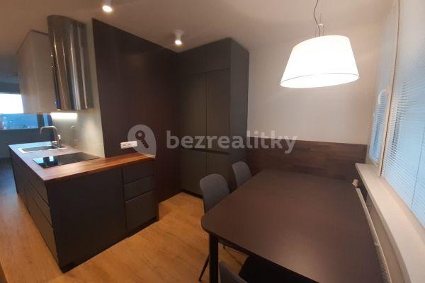 2 bedroom with open-plan kitchen flat to rent, 73 m², Rytířova, Praha
