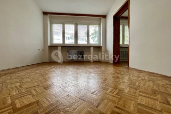 3 bedroom flat to rent, 82 m², Santražiny, Zlín