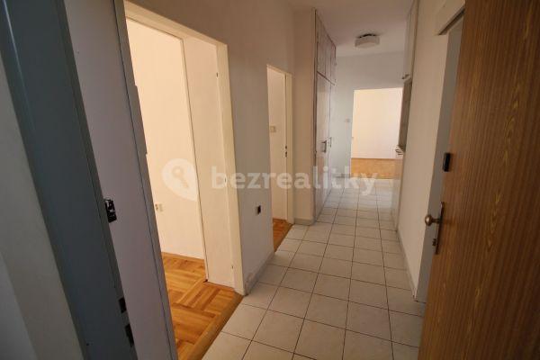 3 bedroom flat for sale, 90 m², Úprkova, Staré Město