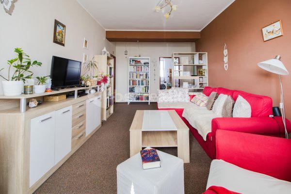3 bedroom flat for sale, 72 m², Solnická, 