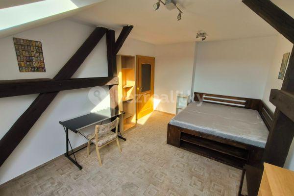 1 bedroom flat to rent, 40 m², Benešovo nábřeží, Zlín