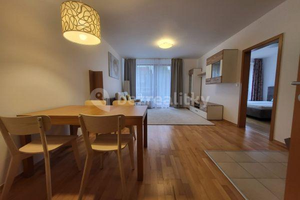 1 bedroom with open-plan kitchen flat to rent, 56 m², Ke Klimentce, Hlavní město Praha