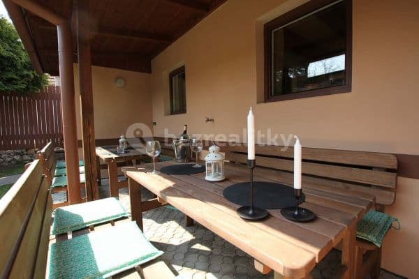 recreational property to rent, 0 m², Hlohovec
