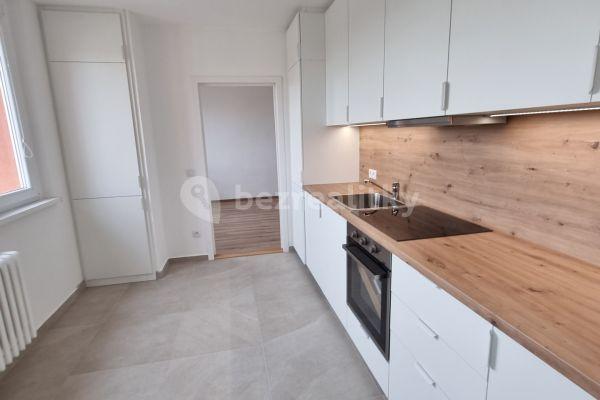 3 bedroom flat to rent, 75 m², Na Odpoledni, Přerov, Olomoucký Region