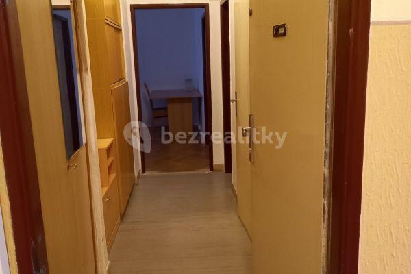 2 bedroom flat to rent, 52 m², Stavbařů, Pardubice