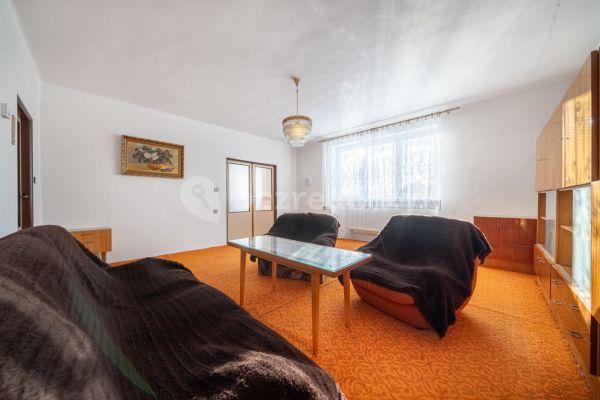 4 bedroom flat for sale, 92 m², Krejčího nábř., Klatovy, Plzeňský Region