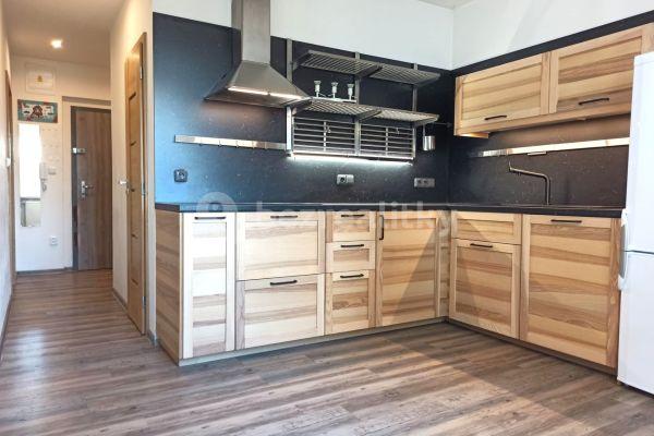 3 bedroom flat to rent, 63 m², Boženy Němcové, Pelhřimov