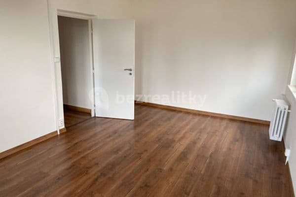 2 bedroom flat to rent, 54 m², třída Svobody, Zlín