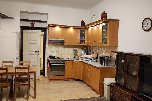 2 bedroom with open-plan kitchen flat to rent, 74 m², Hartigova, Praha