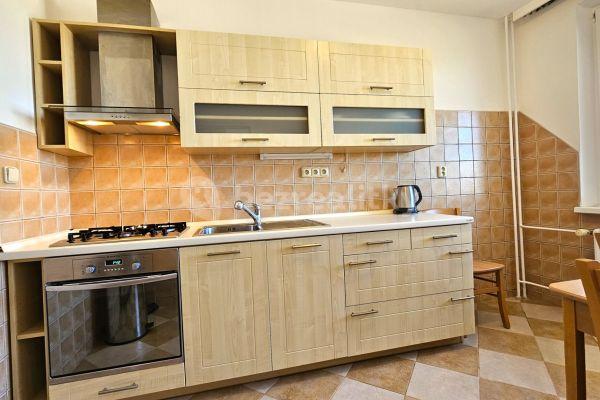 1 bedroom flat to rent, 40 m², Spojilská, Pardubice