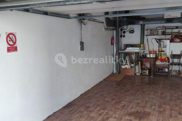 garage to rent, 20 m², 