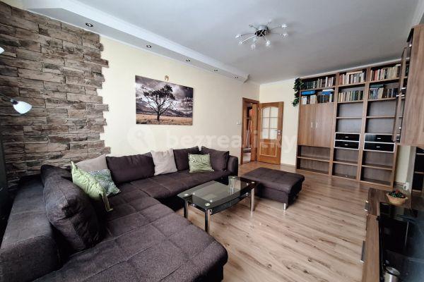 3 bedroom flat for sale, 78 m², Krašovská, Plzeň
