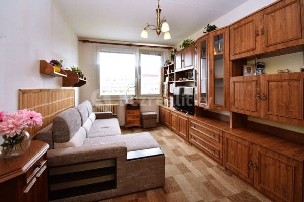 1 bedroom with open-plan kitchen flat for sale, 38 m², Kojetická, Neratovice, Středočeský Region