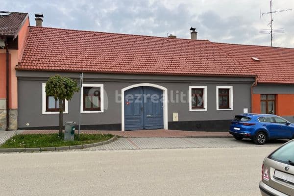 house for sale, 186 m², Žižkova, Lišov