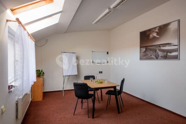 office to rent, 21 m², Nováčkova, Brno