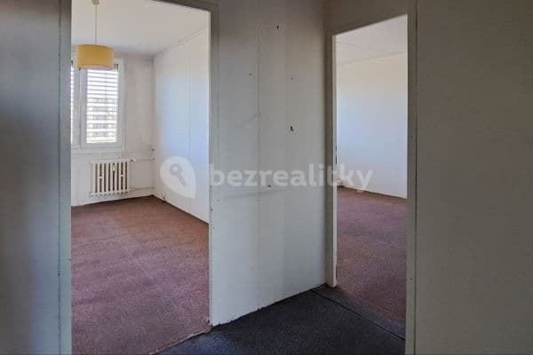 1 bedroom with open-plan kitchen flat for sale, 39 m², Pujmanové, Hlavní město Praha