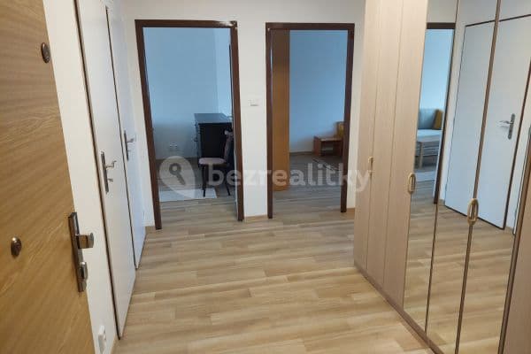 3 bedroom flat to rent, 77 m², Kryštofova, Hlavní město Praha