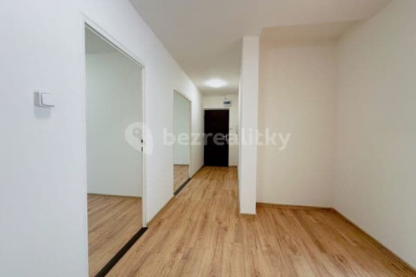 3 bedroom flat for sale, 71 m², Růžový pahorek, Frýdek-Místek