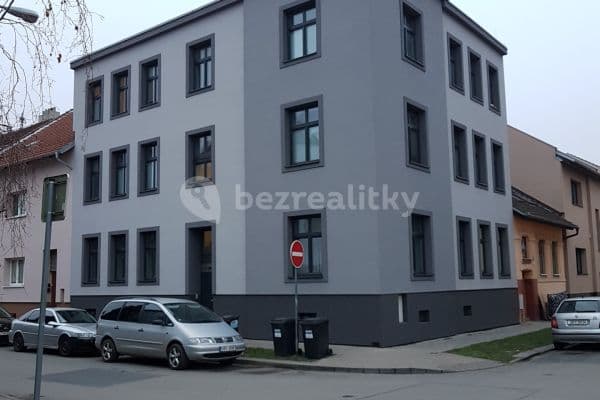 2 bedroom flat to rent, 51 m², Klášterského, Brno